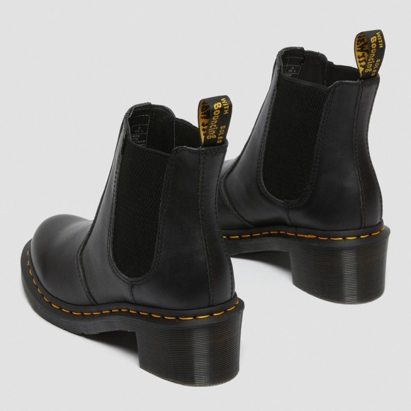 Dr. Martens Women's Cadence Heeled Chelsea Boots Black Wanama Leather US 8 RARE! - Picture 6 of 9
